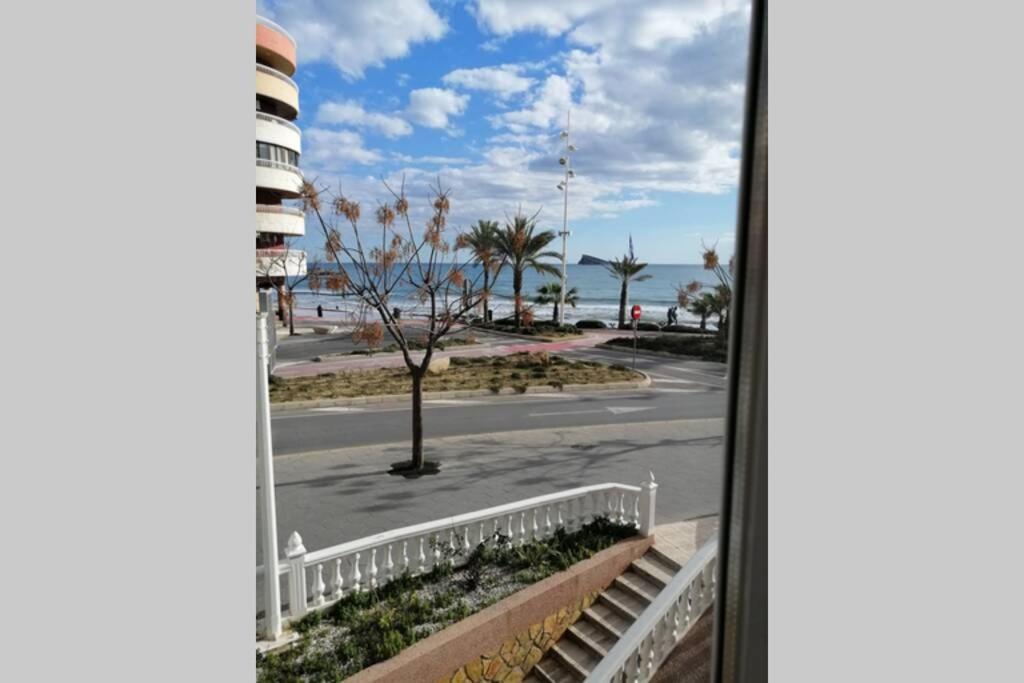 Apartamento Frente Al Mar Benidorm Exterior foto